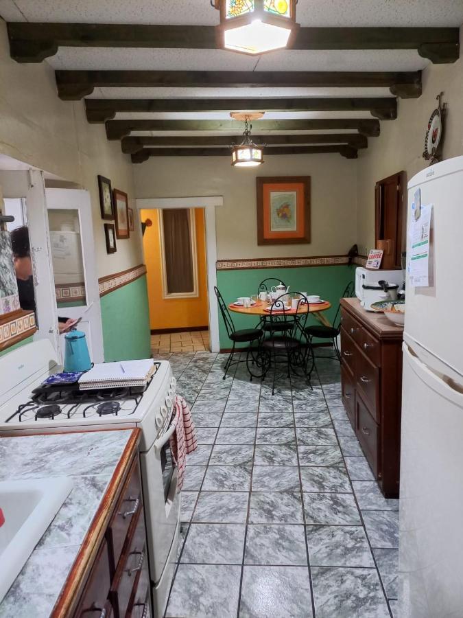 Home Stay Maria Hidalgo del Parral Bagian luar foto